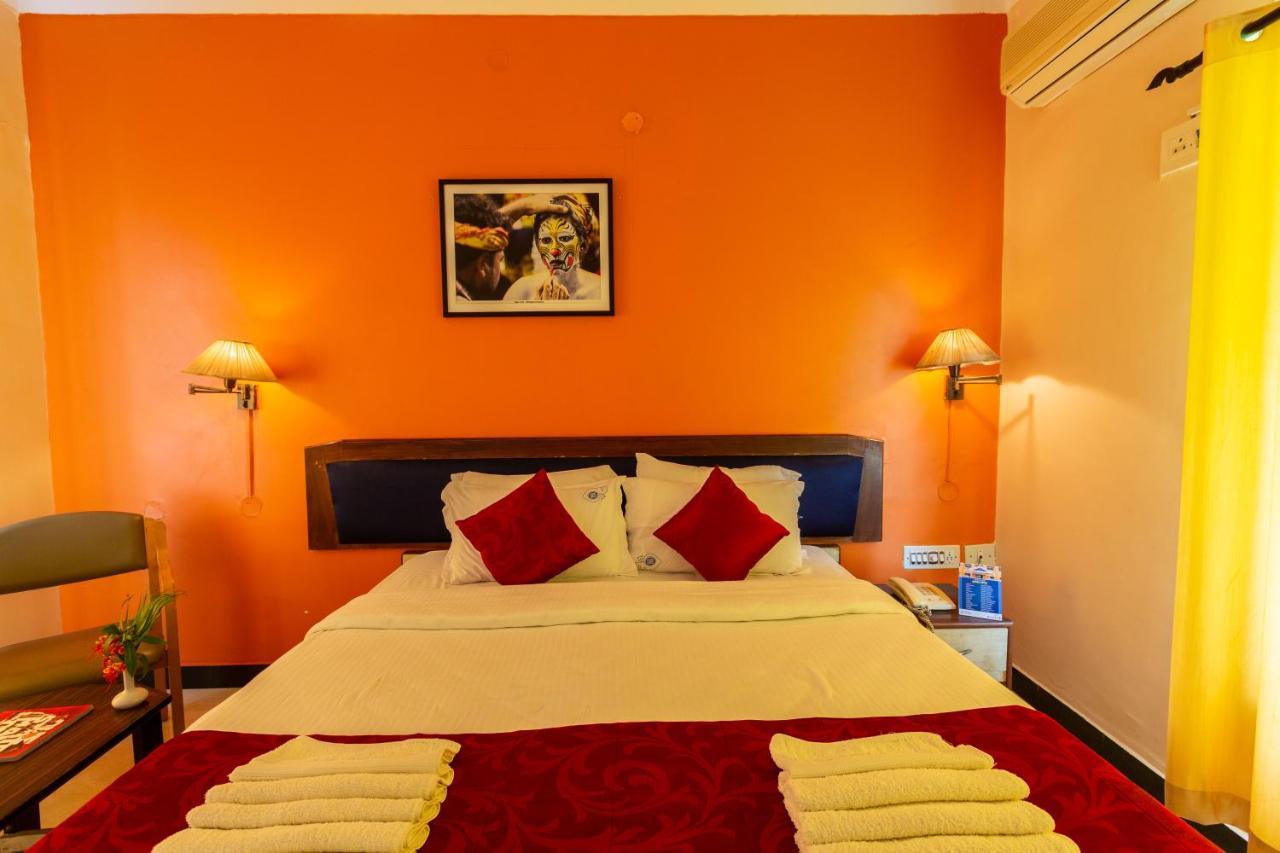 Kstdc Hotel Mayura Bhuvaneshwari Kamalapur Hampi Buitenkant foto