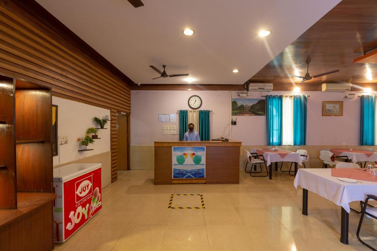 Kstdc Hotel Mayura Bhuvaneshwari Kamalapur Hampi Buitenkant foto